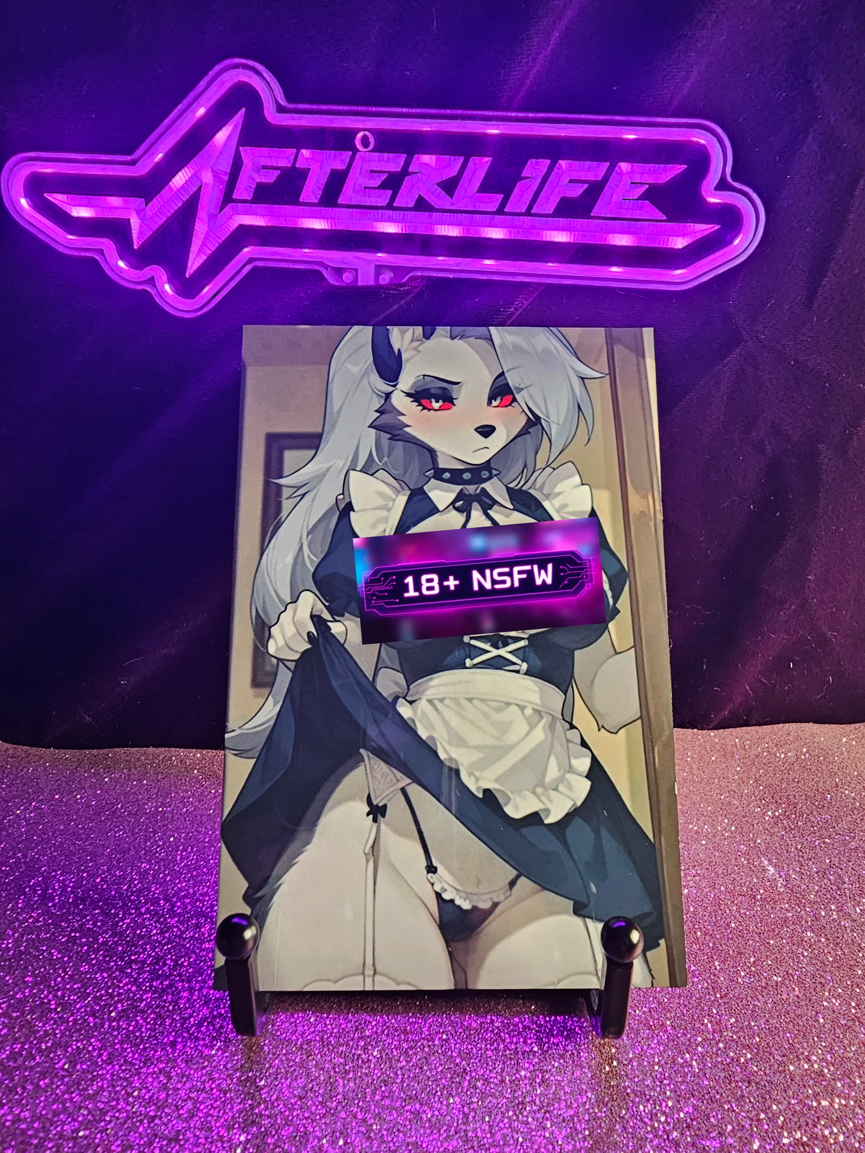 Loona 4x6 metal plaque